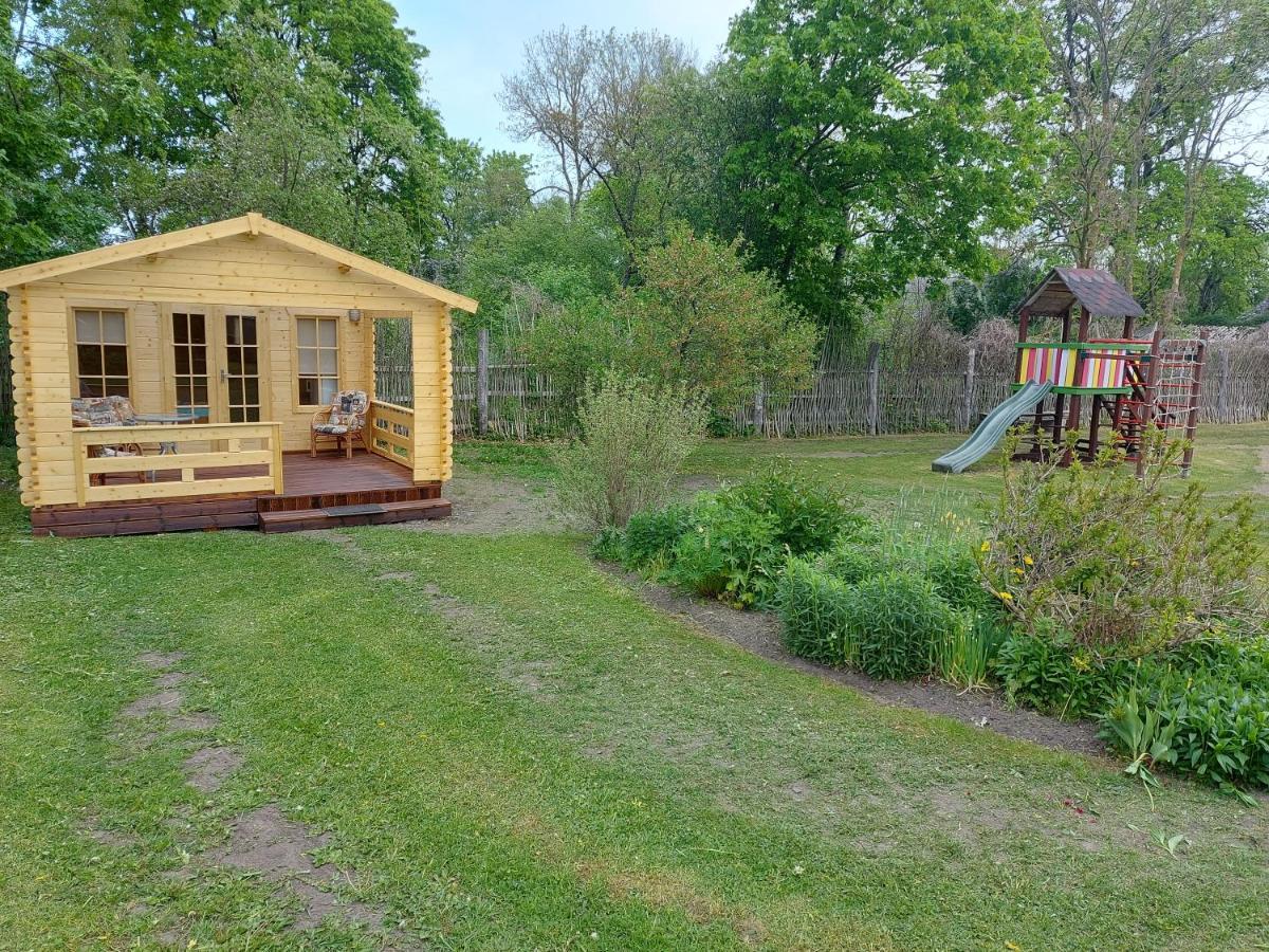 Adu-Jaani Kodumajutus Bed & Breakfast Matja Bagian luar foto