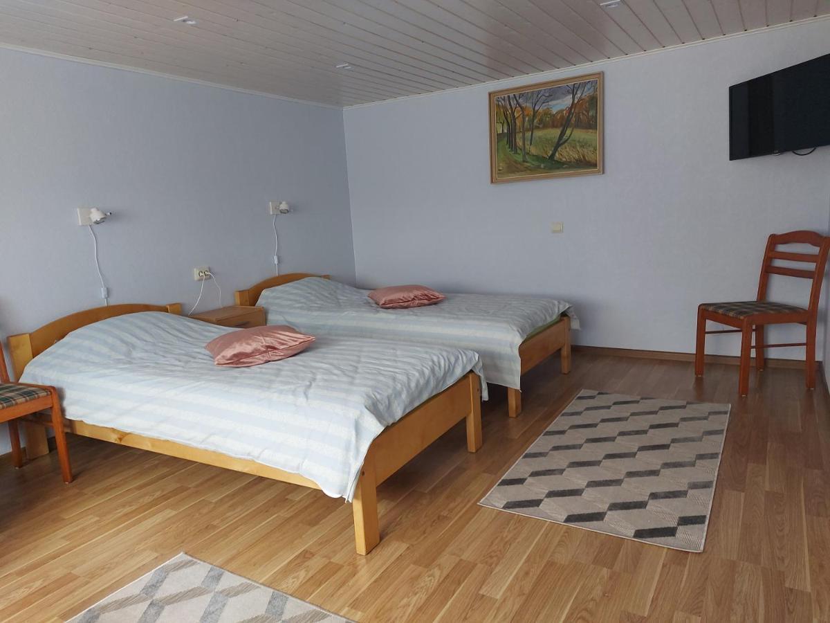 Adu-Jaani Kodumajutus Bed & Breakfast Matja Bagian luar foto