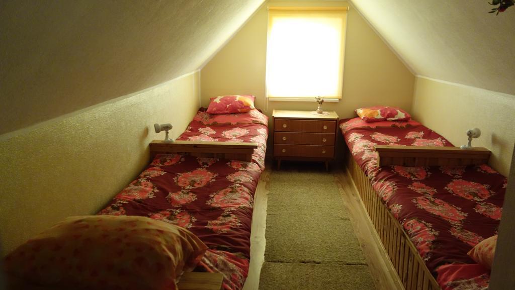 Adu-Jaani Kodumajutus Bed & Breakfast Matja Bagian luar foto